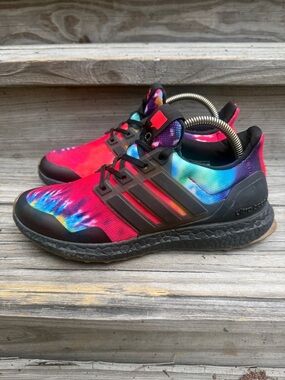 adidas UltraBoost Woodstock - Black